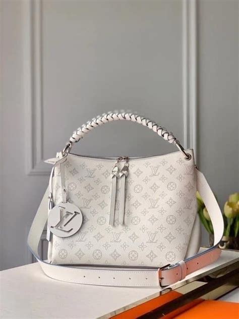 beaubourg hobo mm louis vuitton|Louis Vuitton antheia hobo.